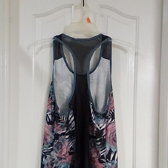 Floral Racerback Tank Top - Picture 5 of 8